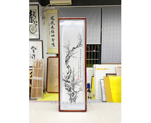 写意梅花图国画装裱画框