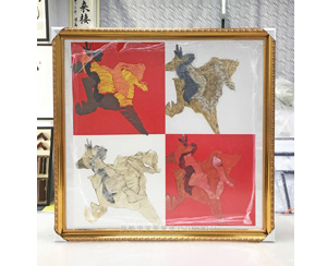四幅小画拼合装裱画框